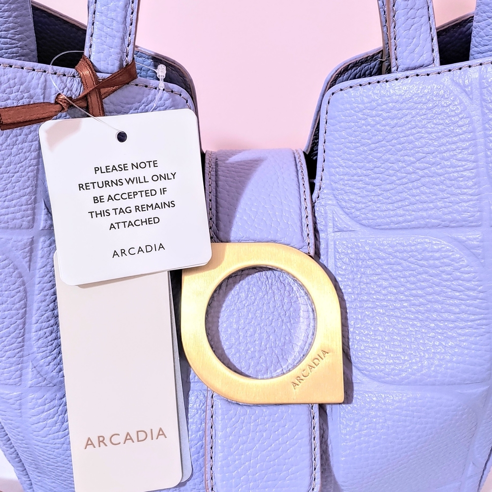NWT Rare HTF ARCADIA Bia Small Tote Crossbody Bag Lavender Pebbled Leather lilac - Picture 6 of 12